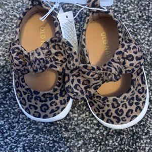 Baby girl leopard shoes